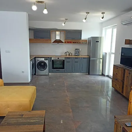Apartment Апартамент Хайди Plovdiv
